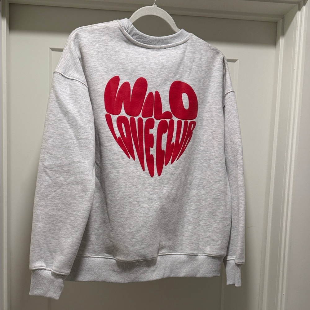 Club Wilo Women’s Gray Crewneck Sweatshirt, Size XS - Picture 7 of 7